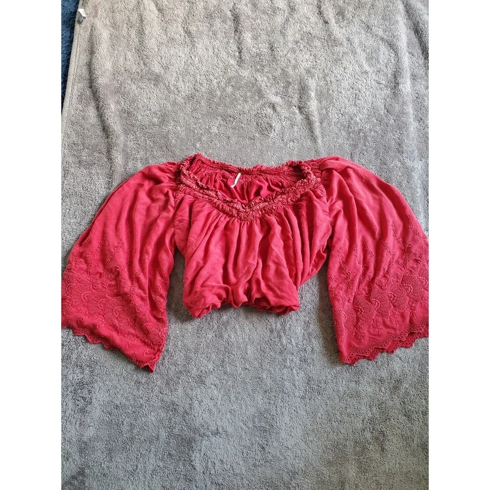 Free People Boho Red Eyelet Embroidered Off Shoulder Crop Top Bell Sleeve M